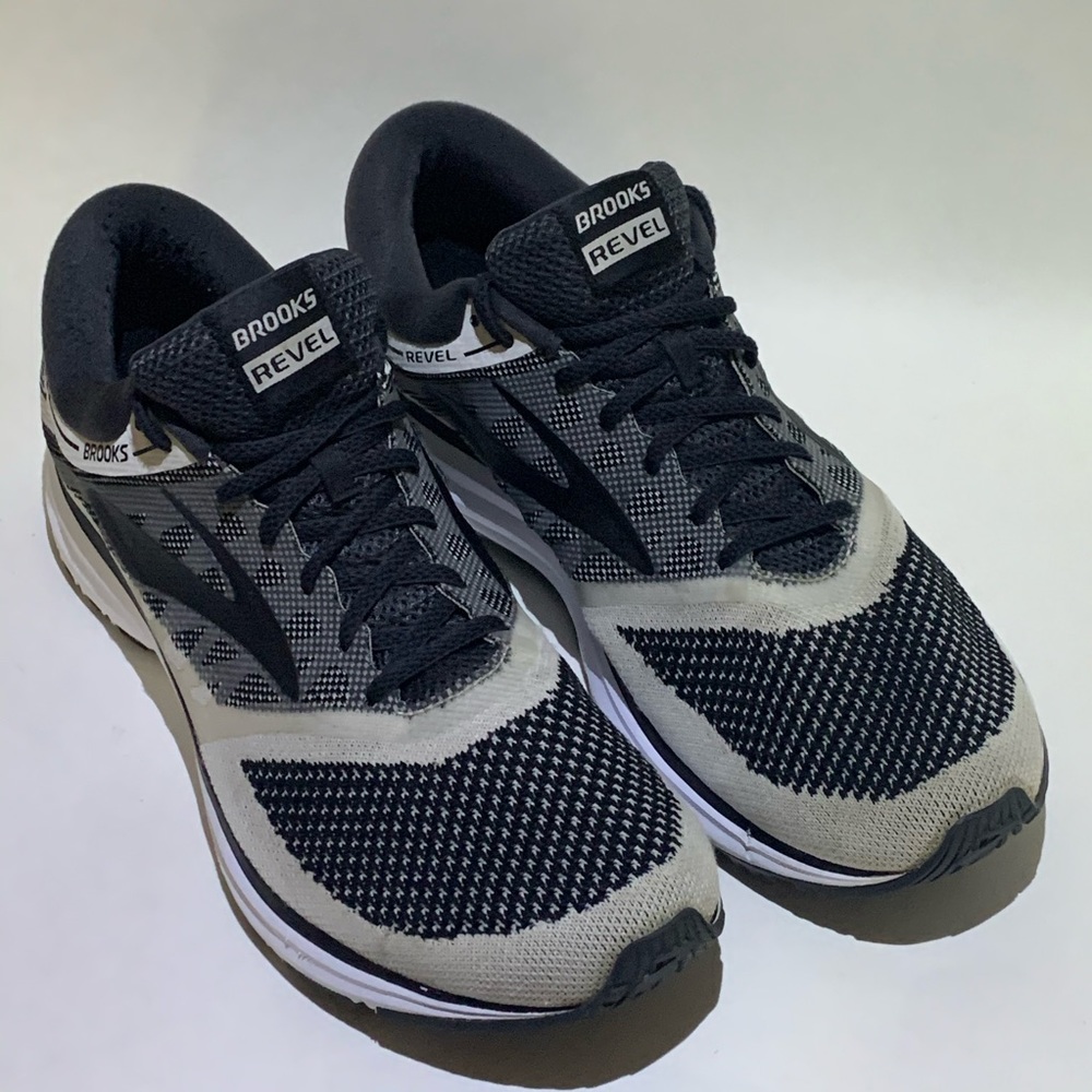 Brooks Revel Men’s Running Shoes